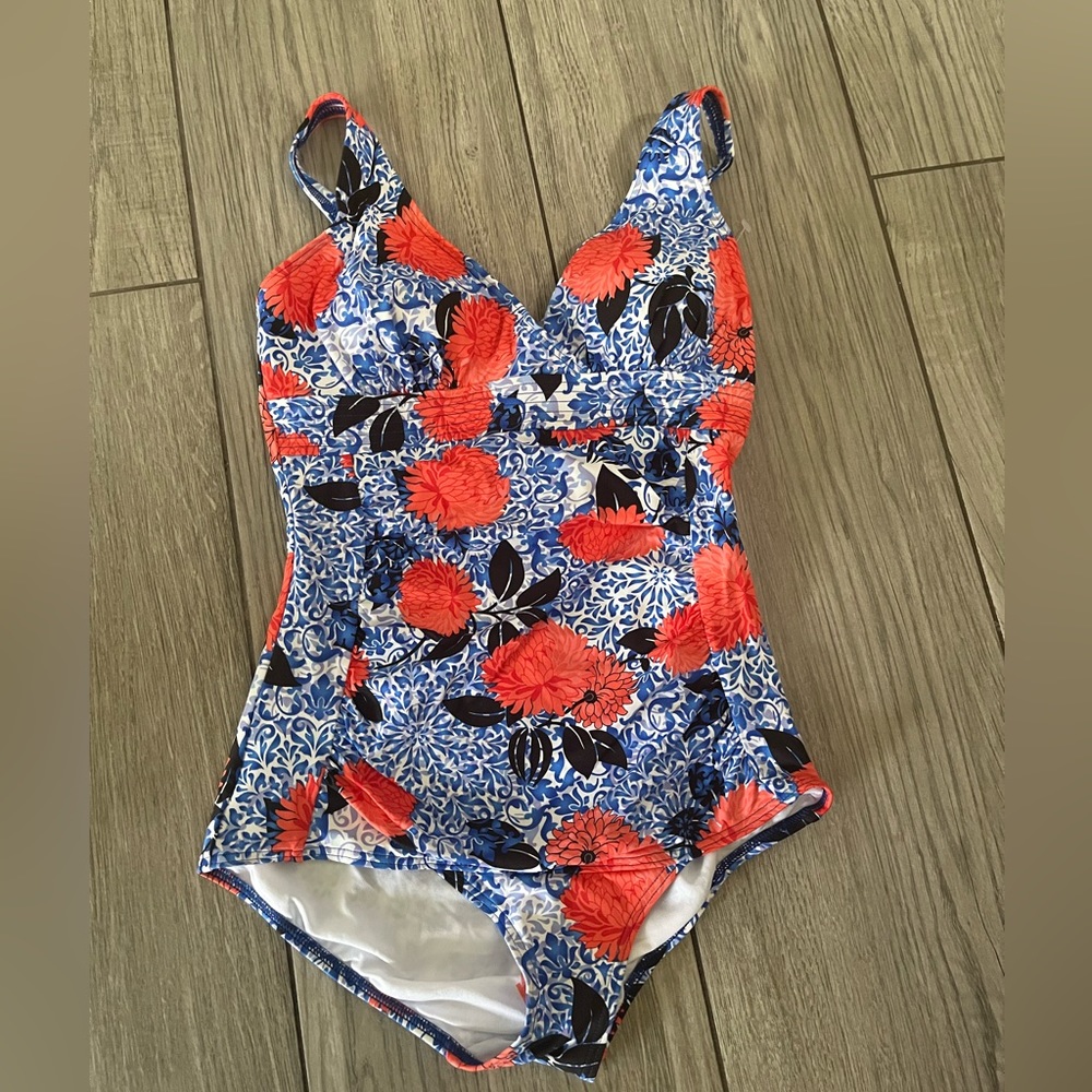 Seekers Essential Australia Floral Bathing Suit One Piece